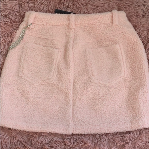 Forever 21 Pink Faux Sherling Mini Skirt - Picture 4 of 5
